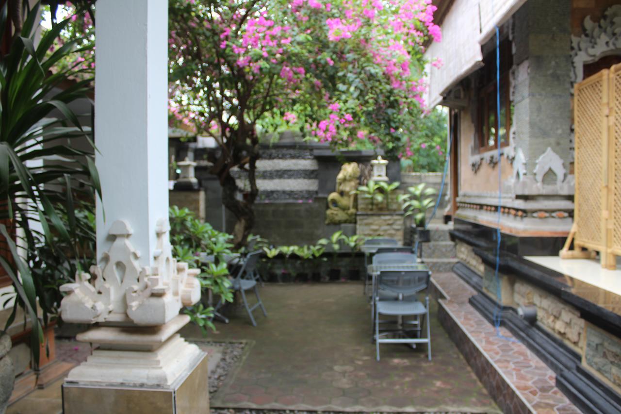 Green Palm Homestay BALI Exterior foto