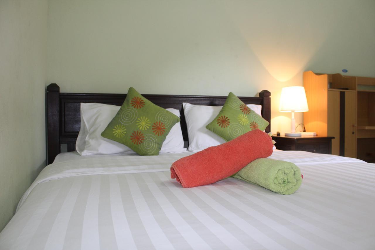 Green Palm Homestay BALI Exterior foto